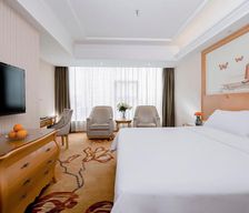 China Jiangxi Jiujiang vacation rental compare prices direct by owner 14772467