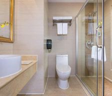 China Guangdong Longgang vacation rental compare prices direct by owner 14615222