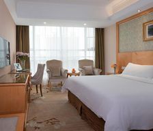 China Hunan Huarong vacation rental compare prices direct by owner 14387362