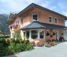 Austria Tyrol Längenfeld vacation rental compare prices direct by owner 15342015