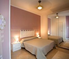 Italy Provincia di Verona Verona vacation rental compare prices direct by owner 28956070