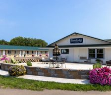 United States Iowa Spirit Lake vacation rental compare prices direct by owner 12667709