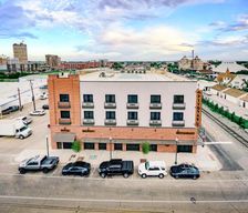 United States Texas Waco vacation rental compare prices direct by owner 16180751