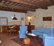 Italy  Asciano (SI) vacation rental compare prices direct by owner 9788172