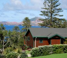 Norfolk Island  Burnt Pine vacation rental compare prices direct by owner 18106915