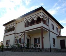 Romania Vâlcea Călimăneşti vacation rental compare prices direct by owner 26976790