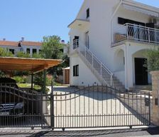 Croatia Primorje-Gorski Kotar Malinska - island Krk vacation rental compare prices direct by owner 10187183