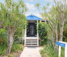 Australia Queensland Rainbow Beach vacation rental compare prices direct by owner 14472600