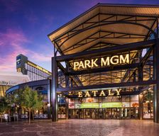 United States Nevada Las Vegas vacation rental compare prices direct by owner 10705907