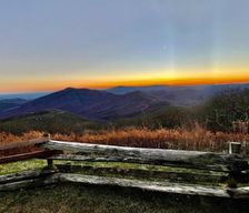 United States  Lyndhurst vacation rental compare prices direct by owner 35058826