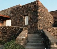 Italy Trentino – Alto Adige/Südtirol Pantelleria vacation rental compare prices direct by owner 33883711
