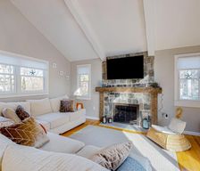 United States Massachusetts Mashpee vacation rental compare prices direct by owner 15361367