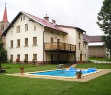 Czechia Hradec Kralove Čermná vacation rental compare prices direct by owner 15981500