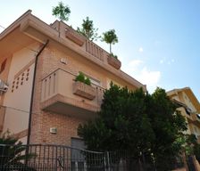 Italy Abruzzo Scerne vacation rental compare prices direct by owner 17899817