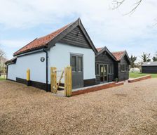United Kingdom Norfolk Old Buckenham vacation rental compare prices direct by owner 3977365