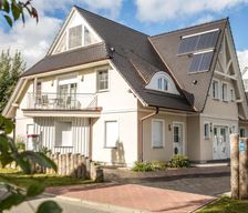 Germany Mecklenburg-West Pomerania Zingst vacation rental compare prices direct by owner 10025753