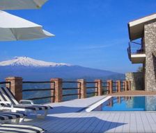 Italy Province of Messina Taormina vacation rental compare prices direct by owner 33283616