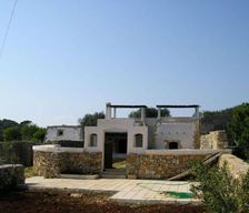 Italy Puglia Castrignano del Capo vacation rental compare prices direct by owner 13131133