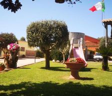 Italy Lazio Sabaudia vacation rental compare prices direct by owner 16381637