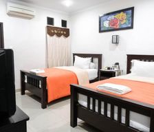Indonesia Sumatra Medan vacation rental compare prices direct by owner 16021809