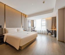China Zhejiang Pinghu vacation rental compare prices direct by owner 26342485