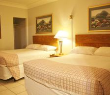 Canada Ontario Woodstock vacation rental compare prices direct by owner 17831697