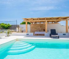 Italy Apulia Specchia vacation rental compare prices direct by owner 26308119