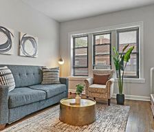 United States  Chicago vacation rental compare prices direct by owner 24719340