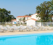 France Pays de la Loire Talmont-Saint-Hilaire vacation rental compare prices direct by owner 12224466