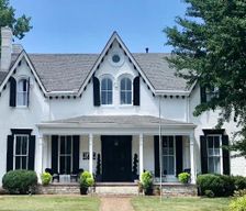 United States Kentucky Versailles vacation rental compare prices direct by owner 35026272