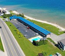 United States Michigan Saint Ignace vacation rental compare prices direct by owner 12864172