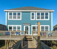 United States North Carolina Oak Island vacation rental compare prices direct by owner 35405295