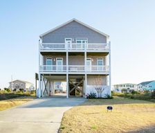 United States North Carolina Oak Island vacation rental compare prices direct by owner 35401518