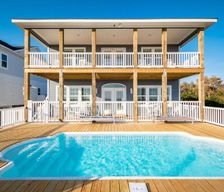 United States North Carolina Oak Island vacation rental compare prices direct by owner 35402286
