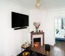 France Hauts-de-Seine Levallois-Perret vacation rental compare prices direct by owner 12412867