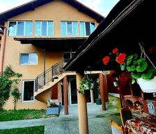 Romania Vâlcea Călimăneşti vacation rental compare prices direct by owner 26046005