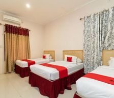 Indonesia Sumatra Medan vacation rental compare prices direct by owner 13500615