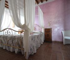 Italy  San Quirico dʼOrcia vacation rental compare prices direct by owner 18096704