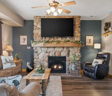 United States Missouri Branson vacation rental compare prices direct by owner 2484337