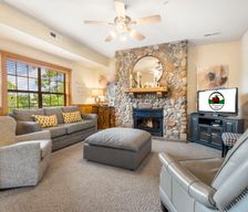 United States Missouri Branson vacation rental compare prices direct by owner 2484342