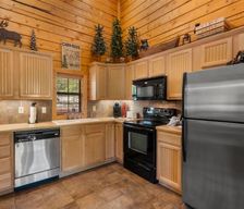 United States Missouri Branson vacation rental compare prices direct by owner 2484353