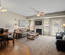 United States Missouri Branson vacation rental compare prices direct by owner 2484583