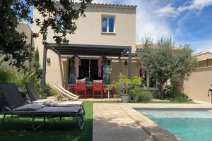 France Vaucluse Saint-Didier vacation rental compare prices direct by owner 36178067
