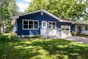 United States Iowa Iowa City vacation rental compare prices direct by owner 34810820