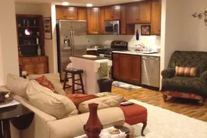 United States Illinois Wheaton vacation rental compare prices direct by owner 318563
