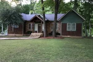 United States Arkansas Cotter vacation rental compare prices direct by owner 308698