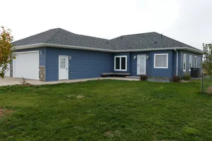 United States South Dakota Pierre vacation rental compare prices direct by owner 10110403