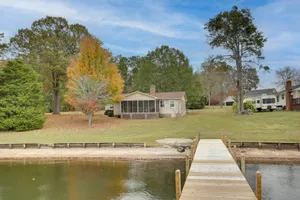 United States South Carolina Cross Hill vacation rental compare prices direct by owner 24983702