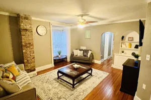 United States New York Albany vacation rental compare prices direct by owner 32467132