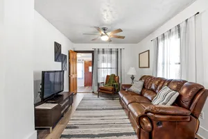 United States Iowa Des Moines vacation rental compare prices direct by owner 10006345